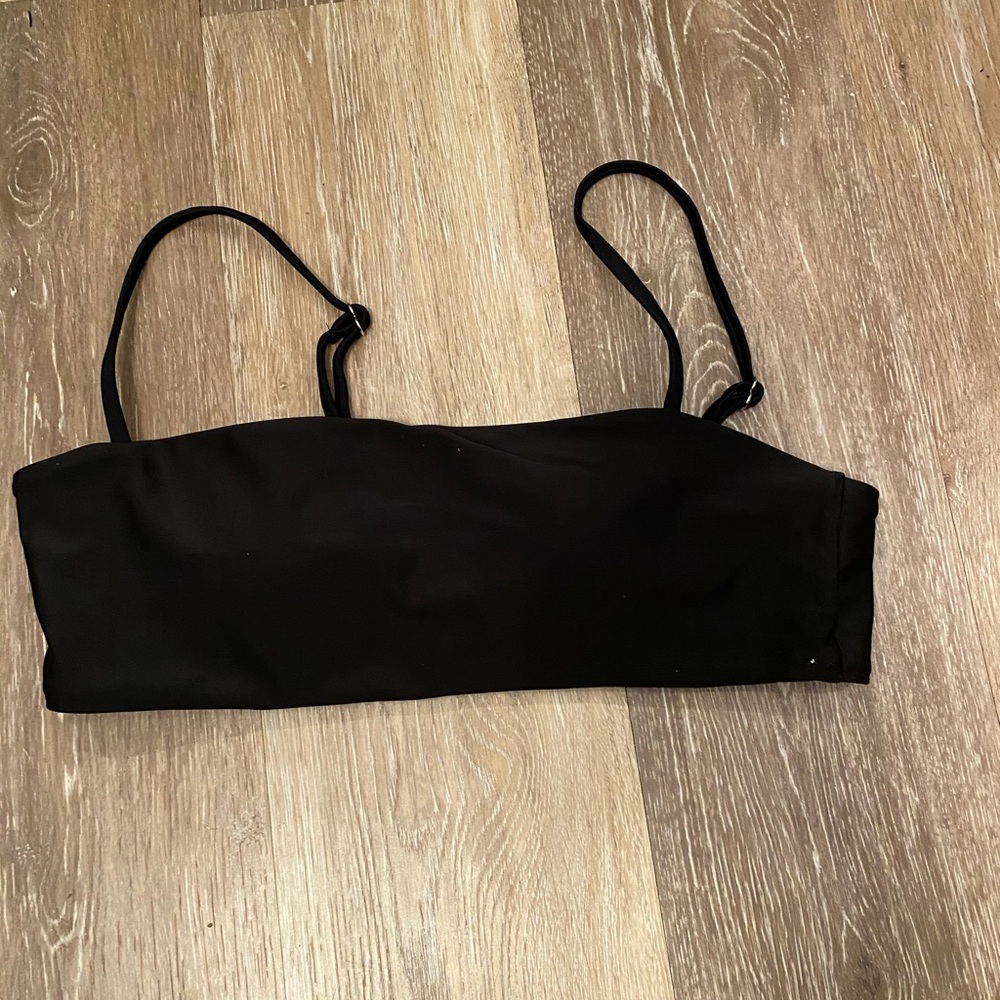 ✨4/$20 nwot bikini top